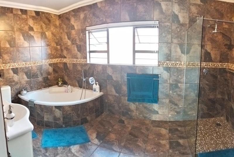 3 Bedroom Property for Sale in Seasons Lifestyle Estate North West